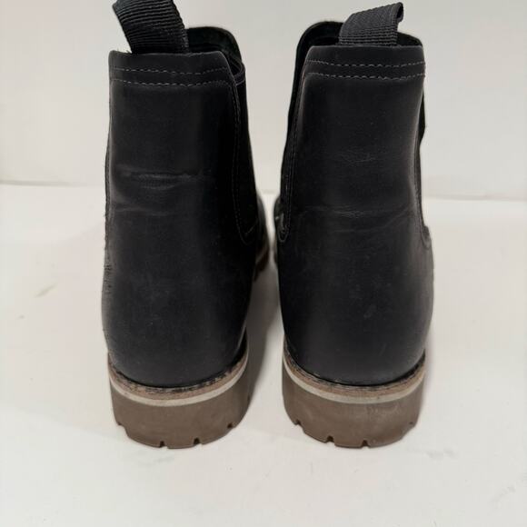 Chaco Women's Fields Chelsea Boots Black Leather 10 - Picture 6 of 9